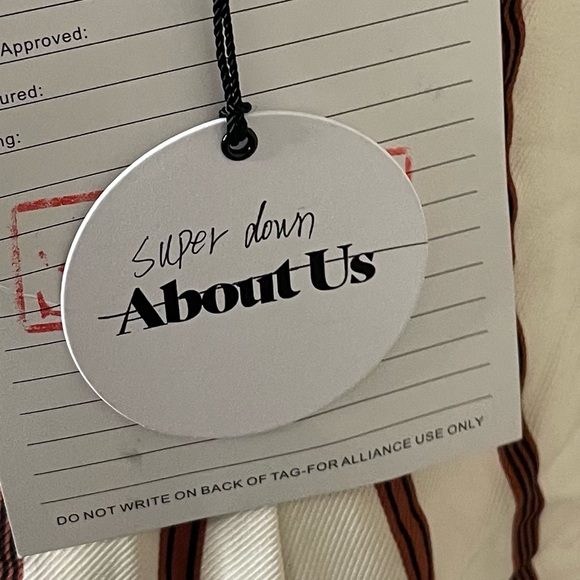 SUPERDOWN Delilah keyhole tie dress - Picture 7 of 7